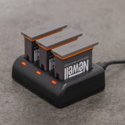 纽维尔SDC-USB三合一充电器，用于AB1 Osmo Action